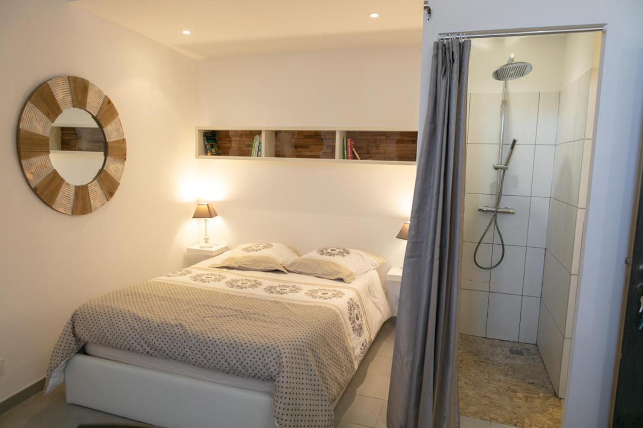 Studio Vaucluse Clovis ลีล-ซูร์-ลา-ซอร์ก ภายนอก รูปภาพ