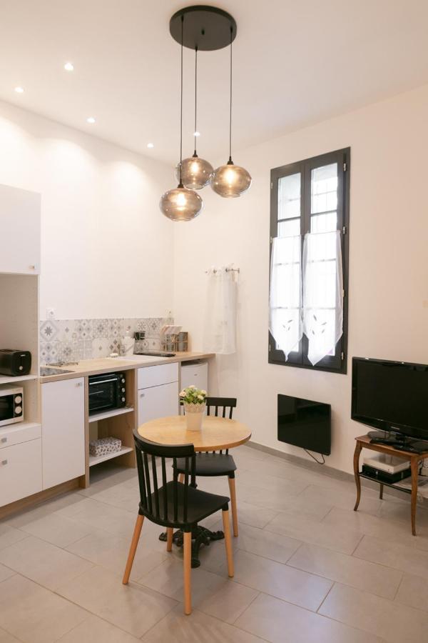 Studio Vaucluse Clovis ลีล-ซูร์-ลา-ซอร์ก ภายนอก รูปภาพ